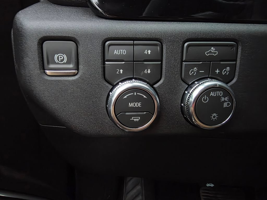 New 2026 GMC Sierra 1500 SLE w/ X31 Off-Road Package AWD/4WD image 13