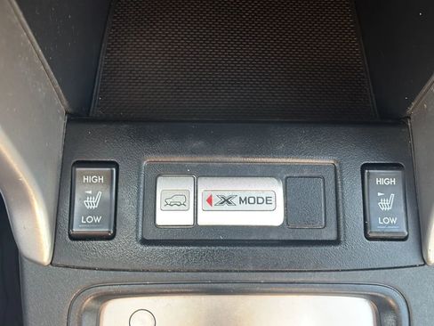 Used 2018 Subaru Forester 2.5i Premium AWD/4WD image 35