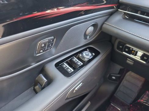 New 2026 Lincoln Nautilus Reserve w/ Jet Appearance Package image 25