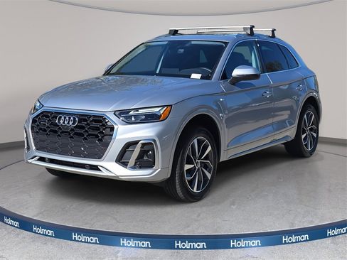 Certified 2025 Audi Q5 2.0T Premium Plus image 7