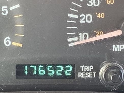 Used 2001 Jeep Cherokee Sport AWD/4WD image 18