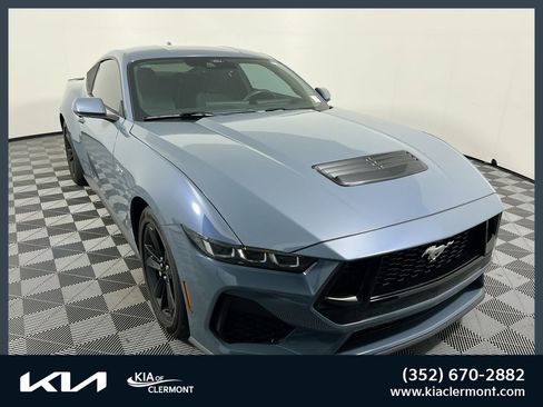 Used 2024 Ford Mustang GT RWD image 1