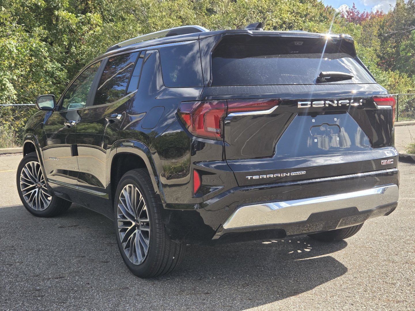 New 2027 GMC Terrain Denali AWD/4WD image 17