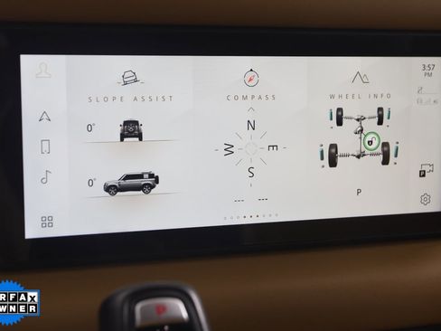 Used 2024 Land Rover Defender 110 X-Dynamic SE image 30