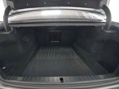 Used 2017 BMW 750i xDrive image 12