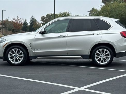 Used 2015 BMW X5 sDrive35i image 9