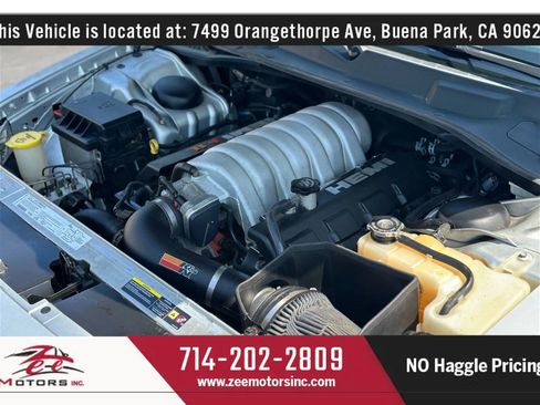 Used 2005 Chrysler 300 SRT8 w/ SRT Option Group II image 45