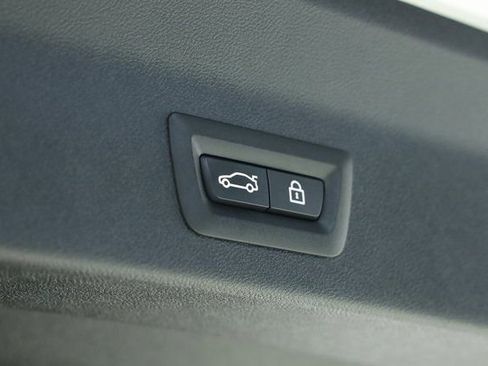 Used 2021 BMW X3 M40i w/ Executive Package image 42