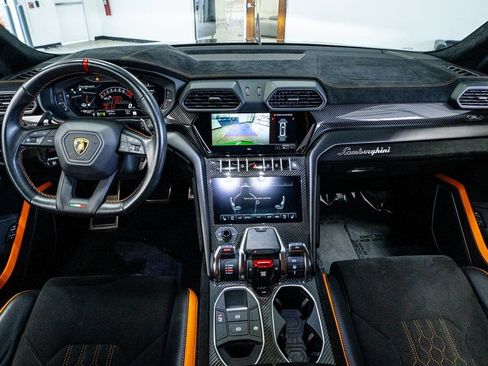 Used 2023 Lamborghini Urus Performante image 69