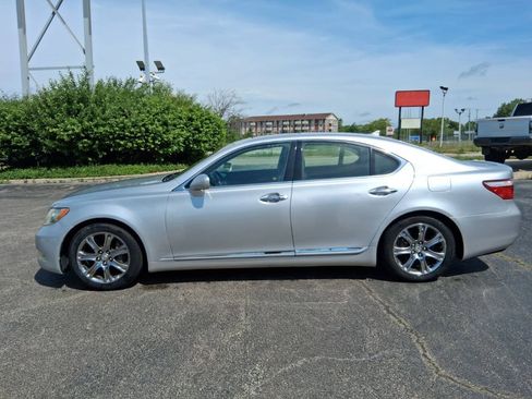 Used 2008 Lexus LS 460 RWD image 5