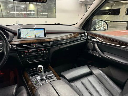 Used 2015 BMW X5 xDrive35i image 10