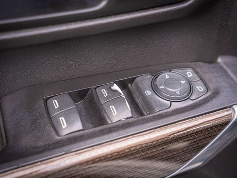 Used 2020 Chevrolet Silverado 3500 LT image 14