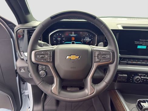 New 2026 Chevrolet Silverado 1500 High Country AWD/4WD image 10
