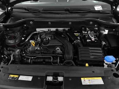 Certified 2023 Volkswagen Taos S FWD image 28