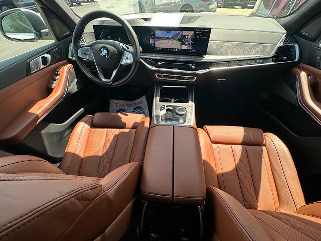 Used 2026 BMW X7 xDrive40i w/ Premium Package AWD/4WD image 21