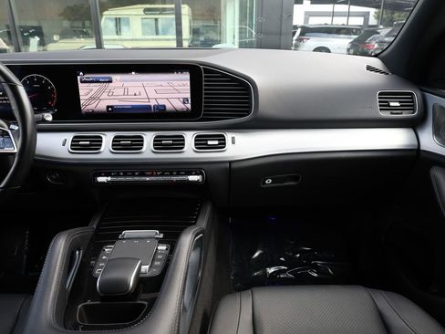 Used 2025 Mercedes-Benz GLE 350 4MATIC image 26