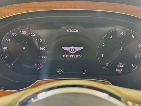 Certified 2023 Bentley Bentayga Extended Wheelbase AWD/4WD image 13