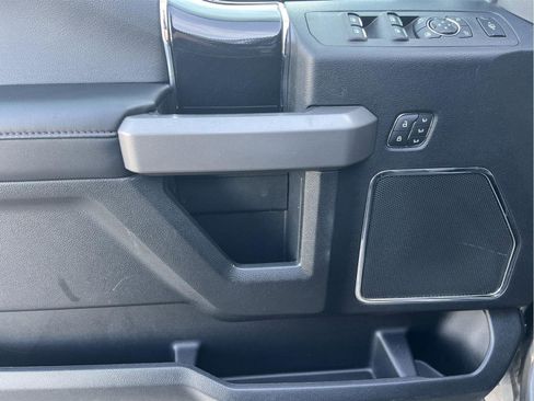 Used 2021 Ford F250 Platinum w/ FX4 Off-Road Package image 15