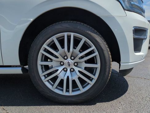 Used 2022 Ford Expedition Max Platinum RWD image 13