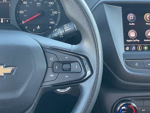 Used 2023 Chevrolet TrailBlazer LT AWD/4WD image 14