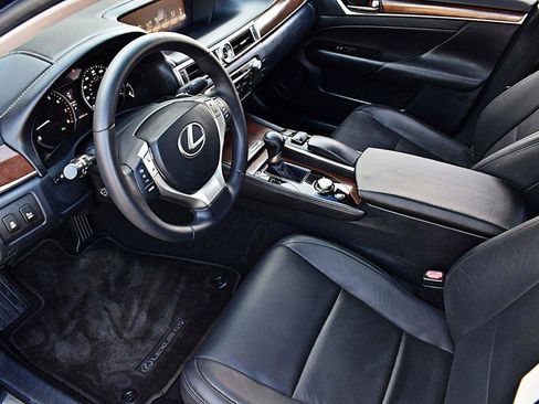 Used 2014 Lexus GS 350 w/ Premium Package RWD image 16