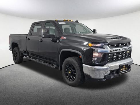 Used 2023 Chevrolet Silverado 3500 LT w/ Convenience Package AWD/4WD image 2
