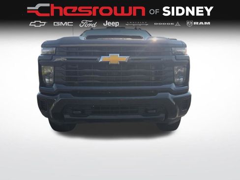 Used 2024 Chevrolet Silverado 2500 Custom w/ Custom Value Package AWD/4WD image 10