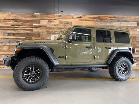 New 2026 Jeep Wrangler Unlimited Sport AWD/4WD image 19