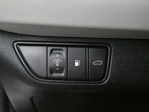 Used 2022 Genesis G70 3.3T w/ Sport Prestige Package image 21