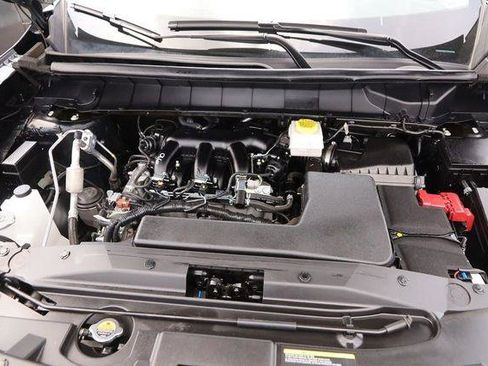 Used 2025 Nissan Pathfinder SL w/ SL Premium Package AWD/4WD image 30