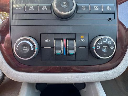Used 2009 Chevrolet Impala LS FWD image 27