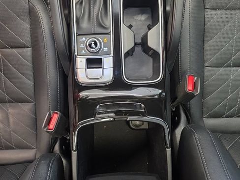 Certified 2025 Kia Telluride EX X-Line AWD/4WD image 38