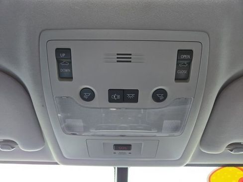 Used 2016 Lexus IS 200t image 30