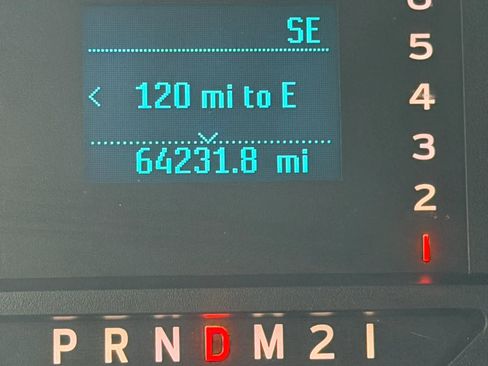Used 2016 Ford F150 XLT RWD image 13