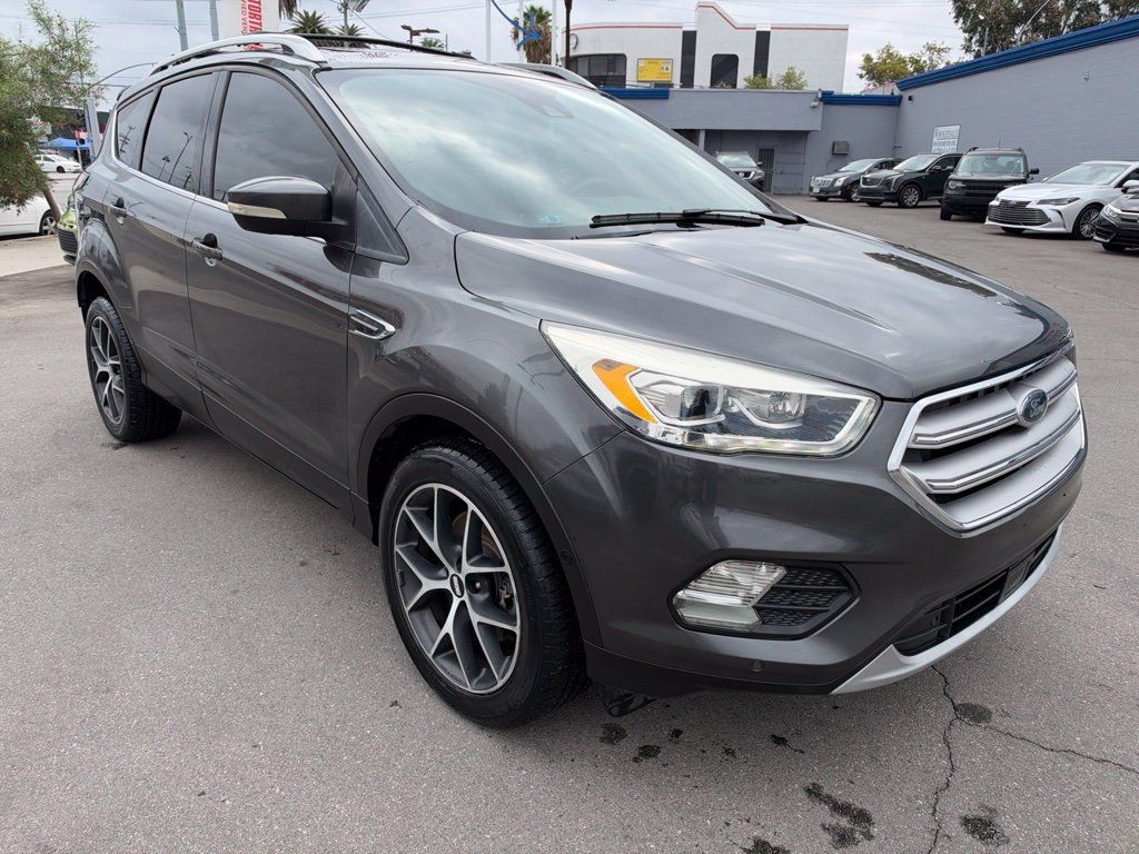 Used 2018 Ford Escape Titanium w/ Ford Safe & Smart Package FWD image 1