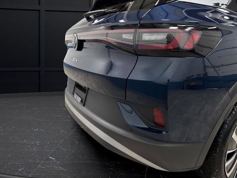 Used 2023 Volkswagen ID.4 Pro S Plus image 33