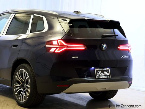 New 2026 BMW X3 xDrive30i w/ Premium Package AWD/4WD image 8