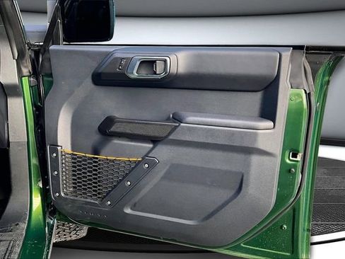 Used 2024 Ford Bronco Badlands image 26