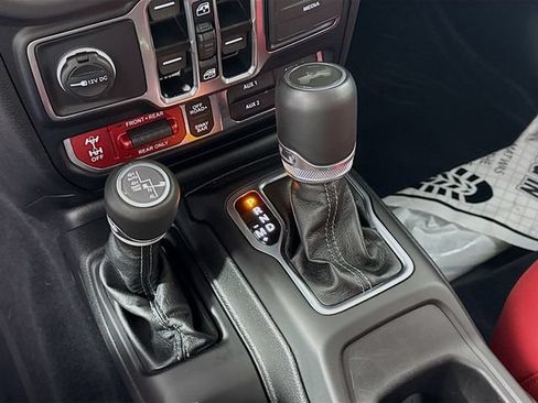 Used 2024 Jeep Wrangler Unlimited Rubicon 392 AWD/4WD image 17