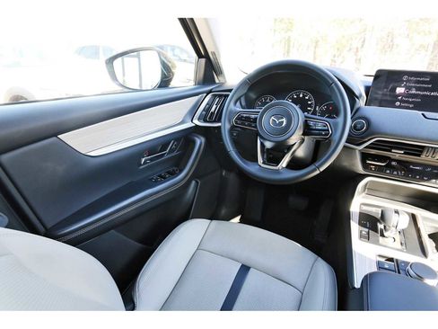 Used 2025 MAZDA CX-90 3.3 Turbo w/ Preferred Package image 6