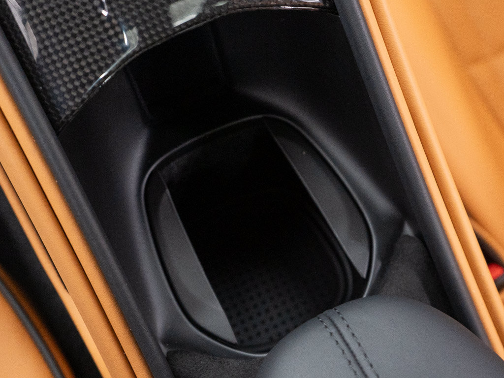 Used 2025 Ferrari Roma Spider RWD image 35
