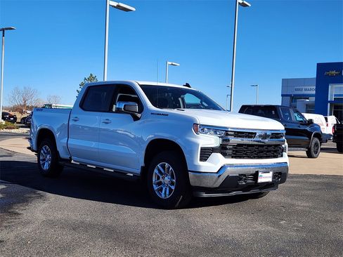 New 2026 Chevrolet Silverado 1500 LT w/ LPO, Dark Essentials Package image 4