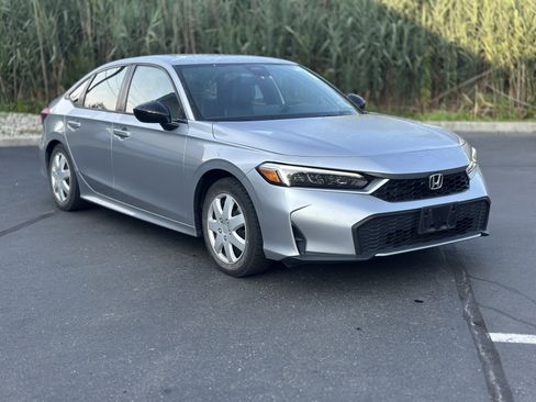 Used 2025 Honda Civic FWD Hybrid Sedan image 3