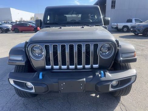 Used 2023 Jeep Wrangler Unlimited Sahara w/ Cold Weather Group AWD/4WD image 2