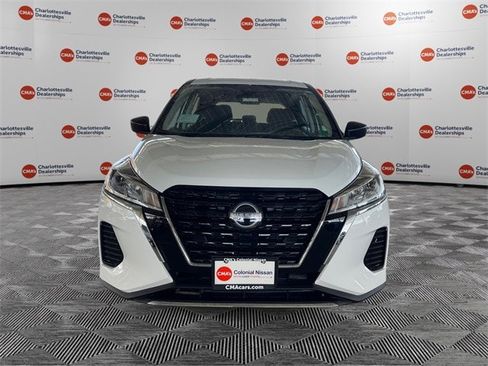 New 2025 Nissan Kicks Play S image 8