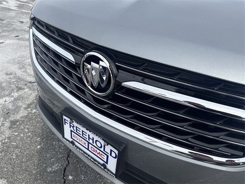 Used 2023 Buick Envision Essence image 27