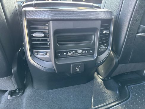 Used 2019 RAM 1500 Limited AWD/4WD image 35