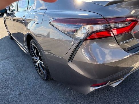 Used 2023 Toyota Camry SE image 22