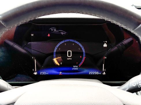 Used 2024 Chevrolet Trax ACTIV w/ Sunroof Package image 27