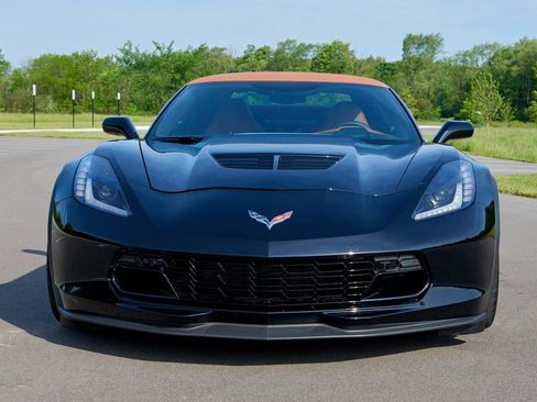 Used 2019 Chevrolet Corvette Z06 RWD image 4